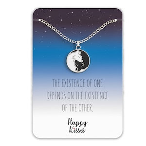 Colgante de lobo Yin Yang – Collar de la amistad de plata de 18 quilates
