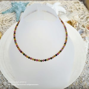 Collier aus facettierten TURMALIN 40 + 5 cm, Verschluss Edelstahl