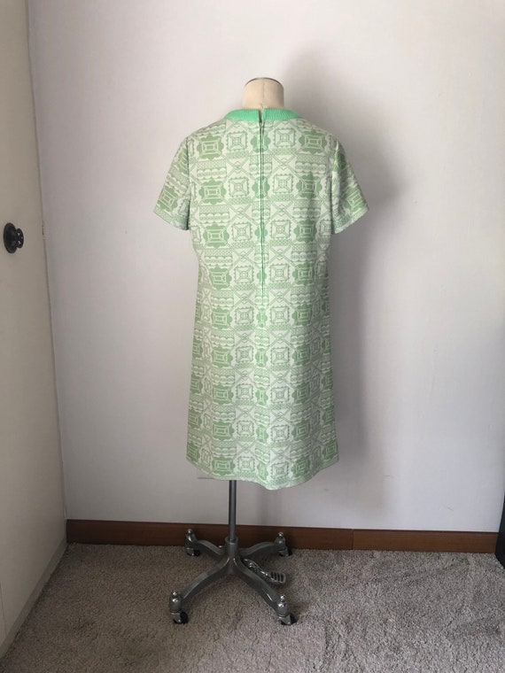 60s Mod Green Pattern Shift Dress XL - image 4