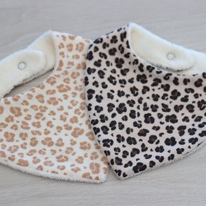 Babero bandana, babero con estampado de leopardo, babero de gasa doble, babero de rizo de bambú, se venden por unidad