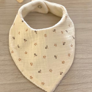 Double gauze bandana bib for baby, birth gift, mustard and beige bib, embroidered bib or flower pattern, sold individually image 4