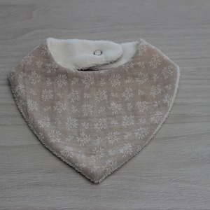 Bavoir bandana double gaze pour bébé, cadeau de naissance, bavoir lin, blanc, lin à motif blanc, vendu à lunité Lin motif branche