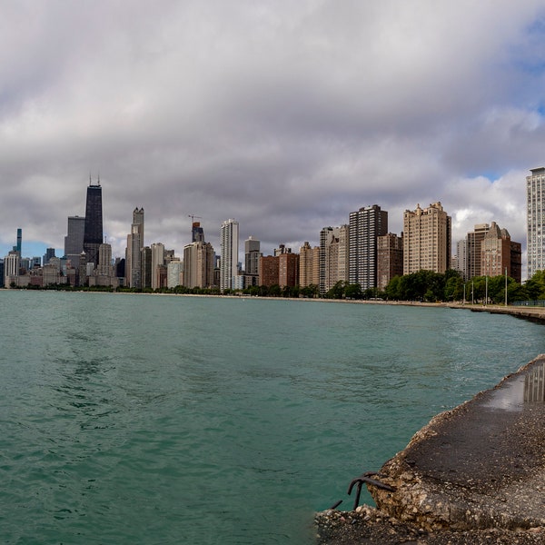 Panoramic Photograph of Downtown Chicago and the Chicago Skyline near the Lincoln Park Zoo