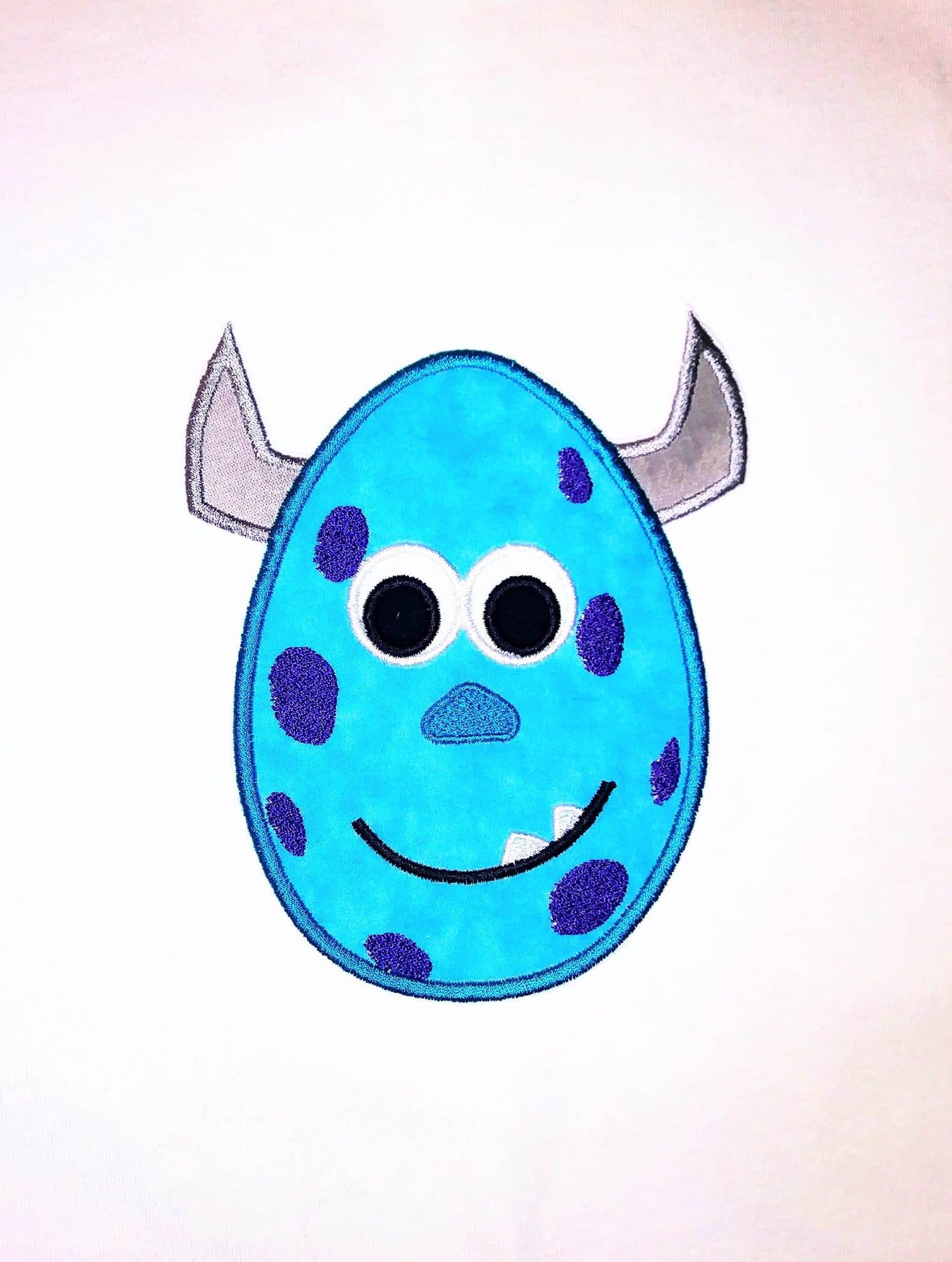 Sully Monster's Inc Easter Egg Applique and Embroidery Design 4x4 5x7 and  6x10 Instant Download Happy Day Applique - Etsy