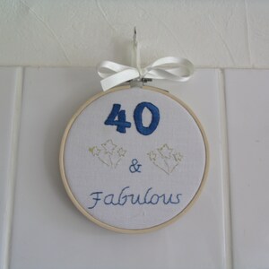 Carte/plaque d'anniversaire jalon, fait à la main, art mural, cadeau d'anniversaire pour cadeau de famille ou d'ami,