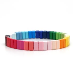 Pride Month Armband, schmales Regenbogen-Emaille-Fliesenarmband, Colorblock-Armbänder, Fliesenperlen-Armbänder, dehnbare Stapelarmbänder Bild 1