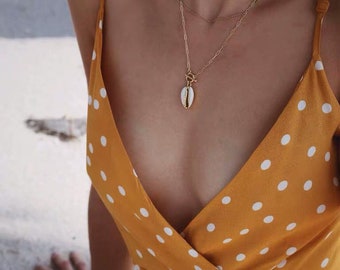 Gold Cowrie Necklace/Shell Necklace/Sea Shell Necklace/Chiara Ferragni Style/Ibiza Necklace/Beach Accessories/Gold Cowrie Shell/Gift for her