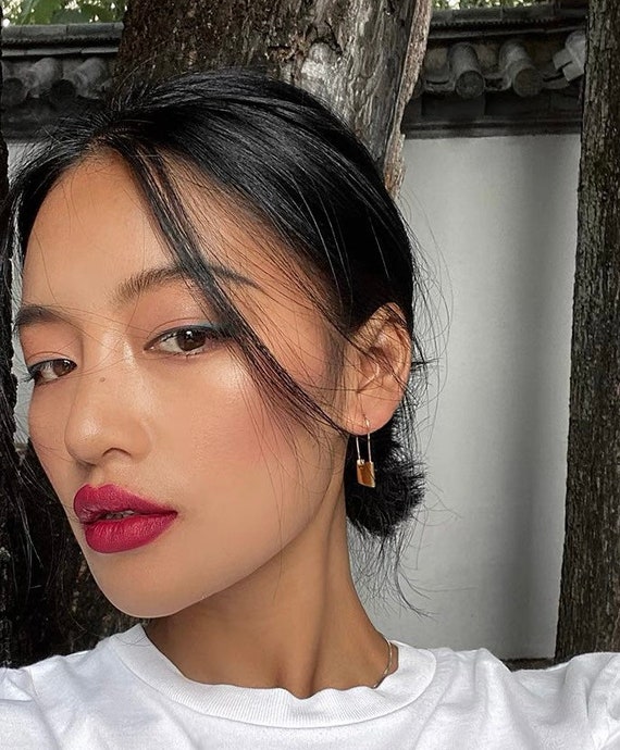 Gold filled safety pin earrings deals