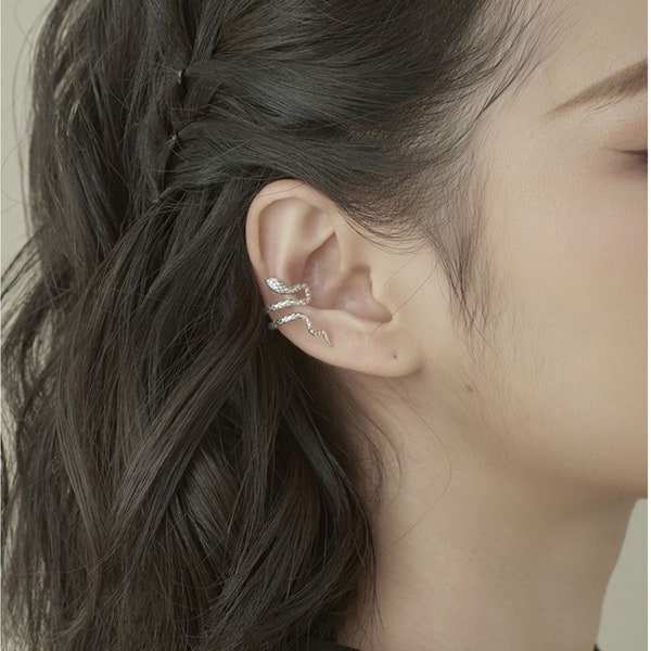 S925 No-Piecing Snake Ear Cuff, Conch Ear Cuff, Huggie Ear Cuff, Serpent Ear Cuff, Silver Ear Cuff, Dainty Ear Cuff, Delicate Ear Cuff