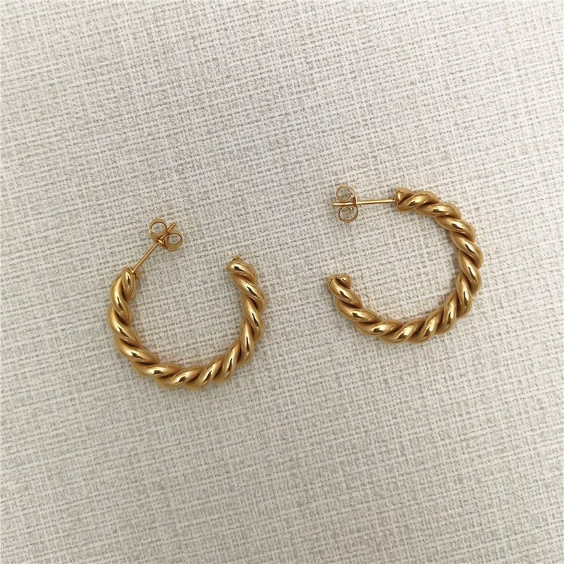 30mm 18K Gold Plated Medium Twist Hoop Earrings Gold Twist Etsy