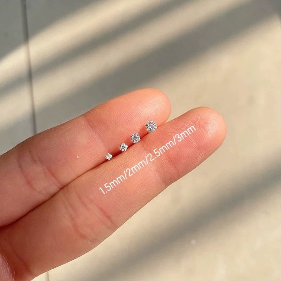 Barely there hotsell nose stud