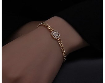 18K Gold Plated Thin Curb Chain Center Stone Bracelet, Classic Chic Curb Chain Bracelet, Thin Chain Bracelet, Statement Bracelet