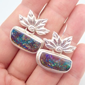 Koroit boulder opal sterling silver earrings. Boulder opal floral earrings. OOAK boulder opal earrings. Artisan Koroit opal earrings.