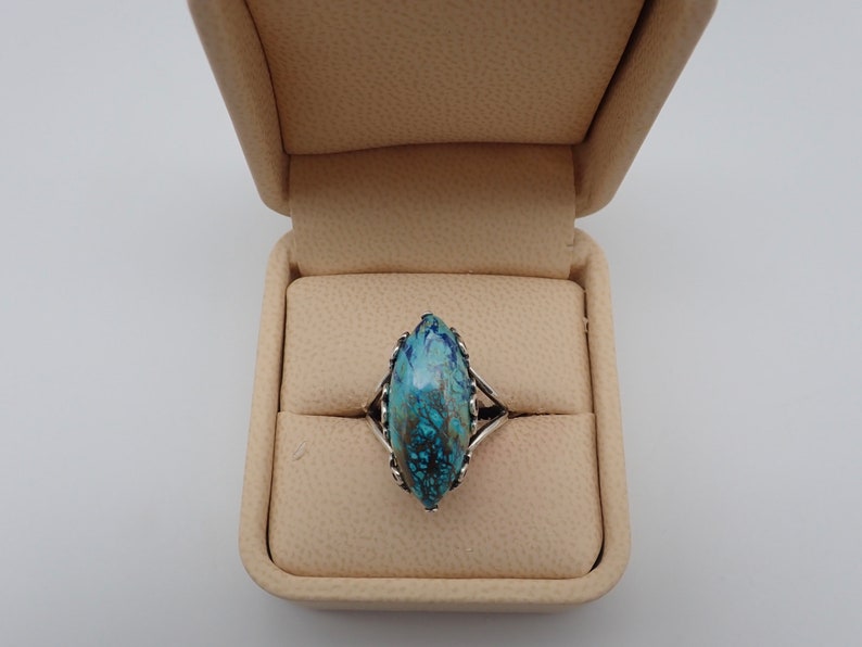 Blue azure. Blue Azurite and antiqued sterling silver ring