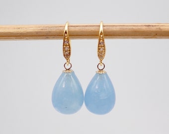 Aquamarine, white topaz and gold plated sterling silver earrings. "Sparkling blues". Aquamarine drop earrings. Natural aquamarine drops.