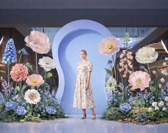 Giant Paper Silk Flower Backdrop Set – Luxury Oversized Floral Installation for Weddings, Events & Retail Decor