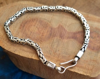 Free Shipping // 925 Sterling Silver Vintage 8 Inch Square