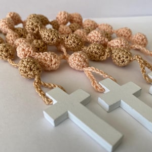 Crochet Rosary, Rosary bracelet, Baptism favor, First Communion gift, Baptism gift, Religious gift, Wedding favor, Catholic party favor image 12