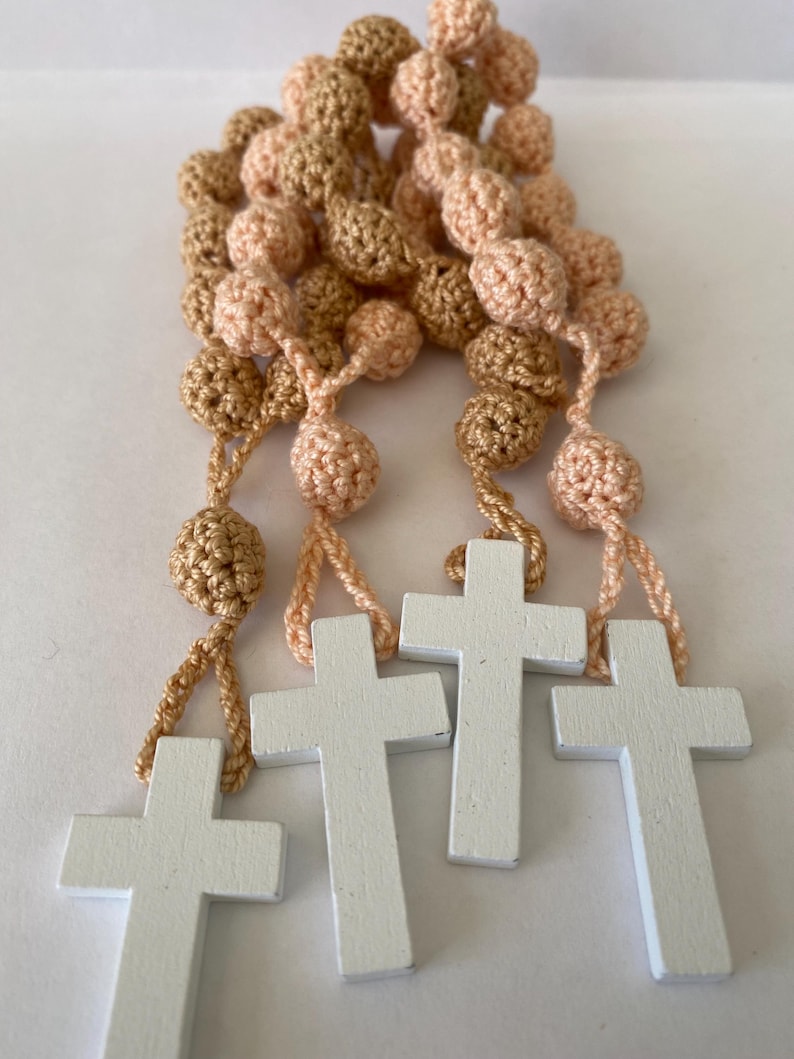Crochet Rosary, Rosary bracelet, Baptism favor, First Communion gift, Baptism gift, Religious gift, Wedding favor, Catholic party favor image 11