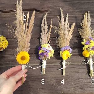 Little dried flowers bouquet