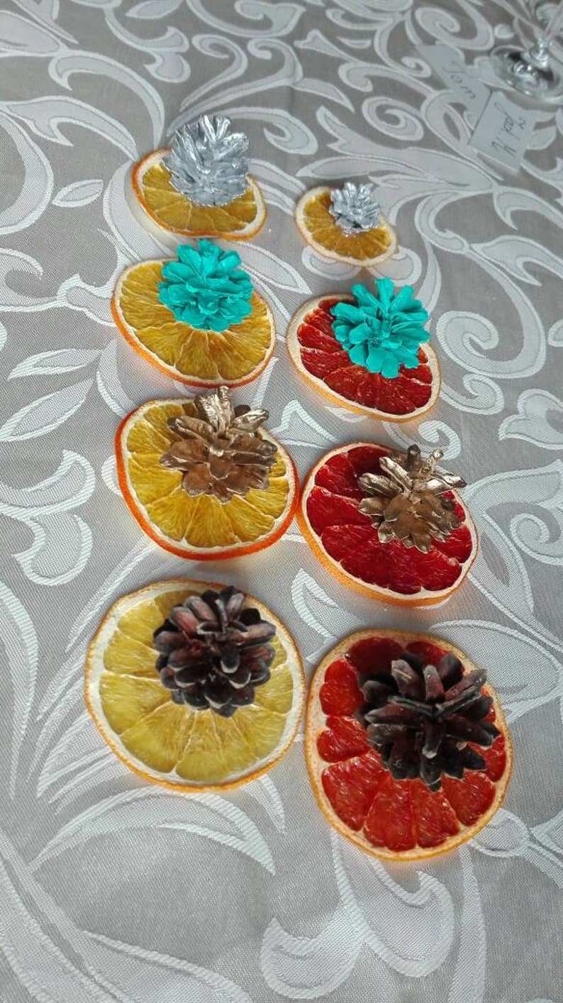 table card holder for weddings Big pine cone decoration citrus card holder table number holder