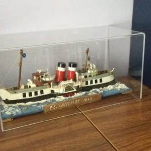 Plexiglas kubusafdekking / Vierkante displayafdekking afbeelding 3