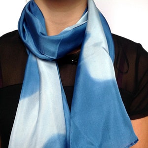 Scarf, Silk scarf