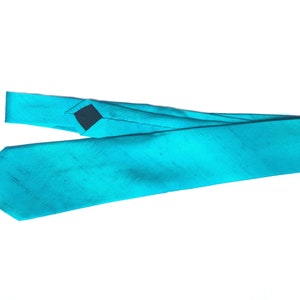 Silk tie