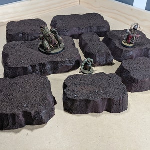 Wargaming Terrain - Medium Box Set of Platform Hills Primed Brown