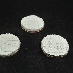 Necron Texture - Bare Clay Bases for Miniatures, Wargaming, or RPG