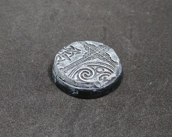 Celtic Texture - Gray Stone Finish Clay Bases for Miniatures, Wargaming, or RPG