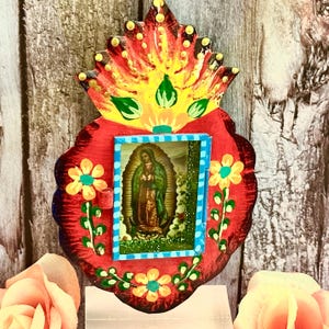 Mexican Tin Nicho Virgen de Guadalupe Hand Crafted and hand Made Shadow Box Mexican Religious Nicho Mother’s Day Gifts Altar and Wall Decor