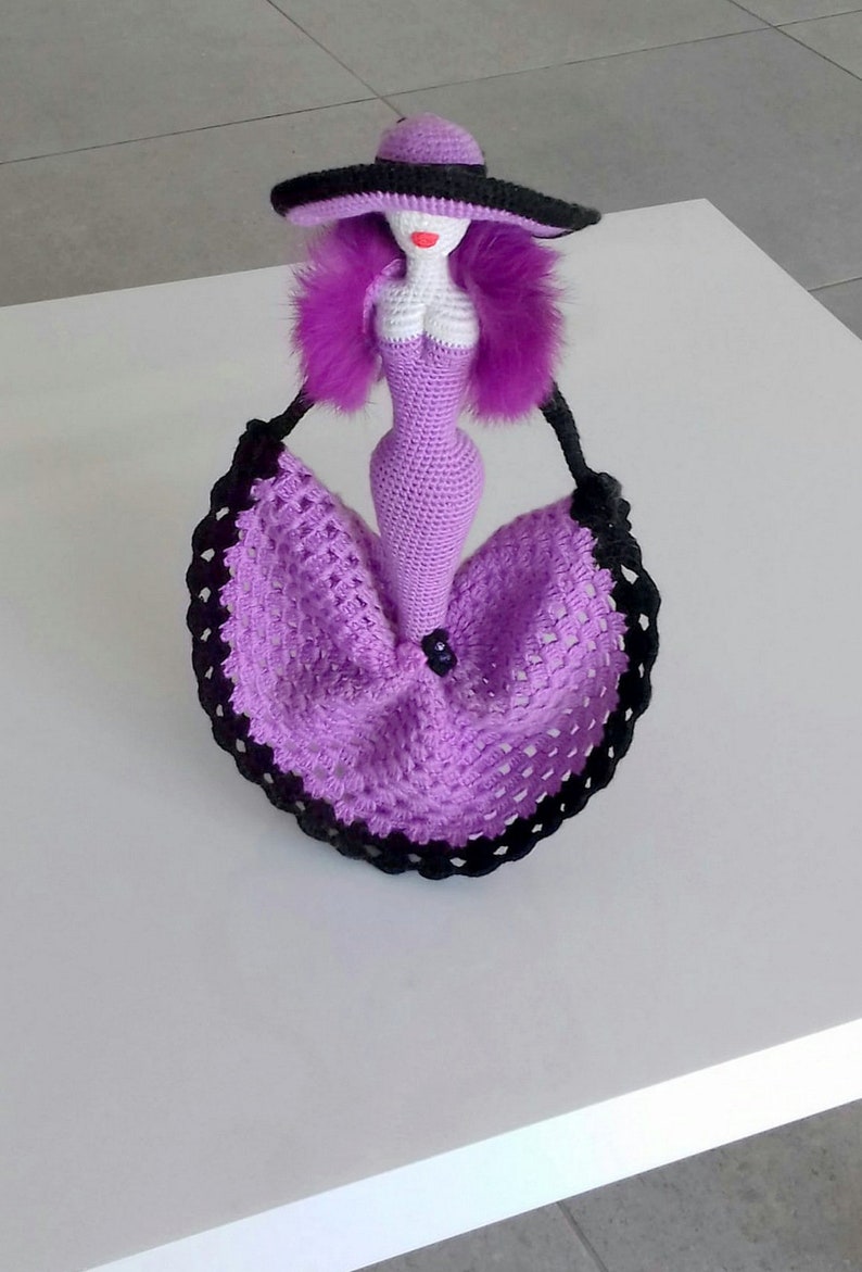 Patron PDF Poupée, Dame au chapeau, modèle au crochet, amigurumi, figurine de poupée pour la décoration, cadeau image 2