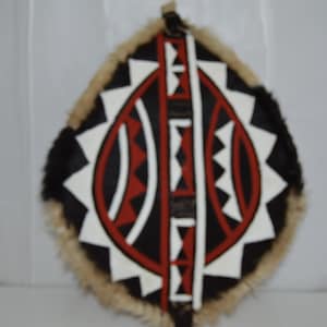 On sale African Traditional native Maasai Shield Handpainted Leather Handmade Africa Wall Decoration Ornamental Red Black White Gift