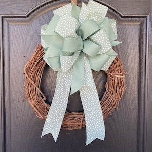 Sage Green Bow for Wreath, Spring Wreath Bow, Lantern Bow, Mailbox Swag Bow, Large Green Bow for Wreath, Summer Bow, Fall Bow, Bow for Gift