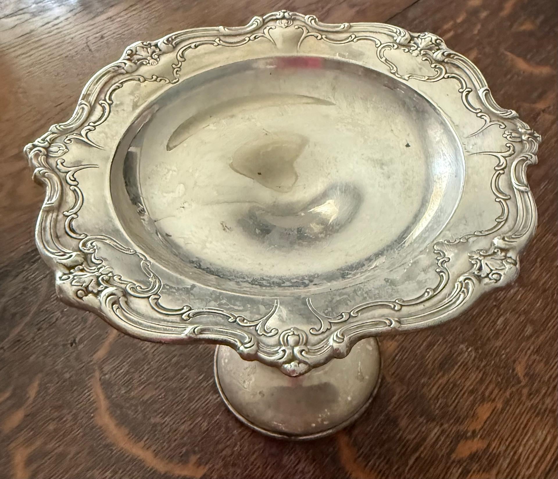 Plato para dulces con tallo de plata esterlina Gorham