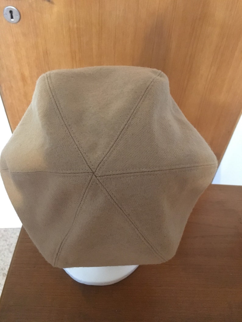 Jaeger beret