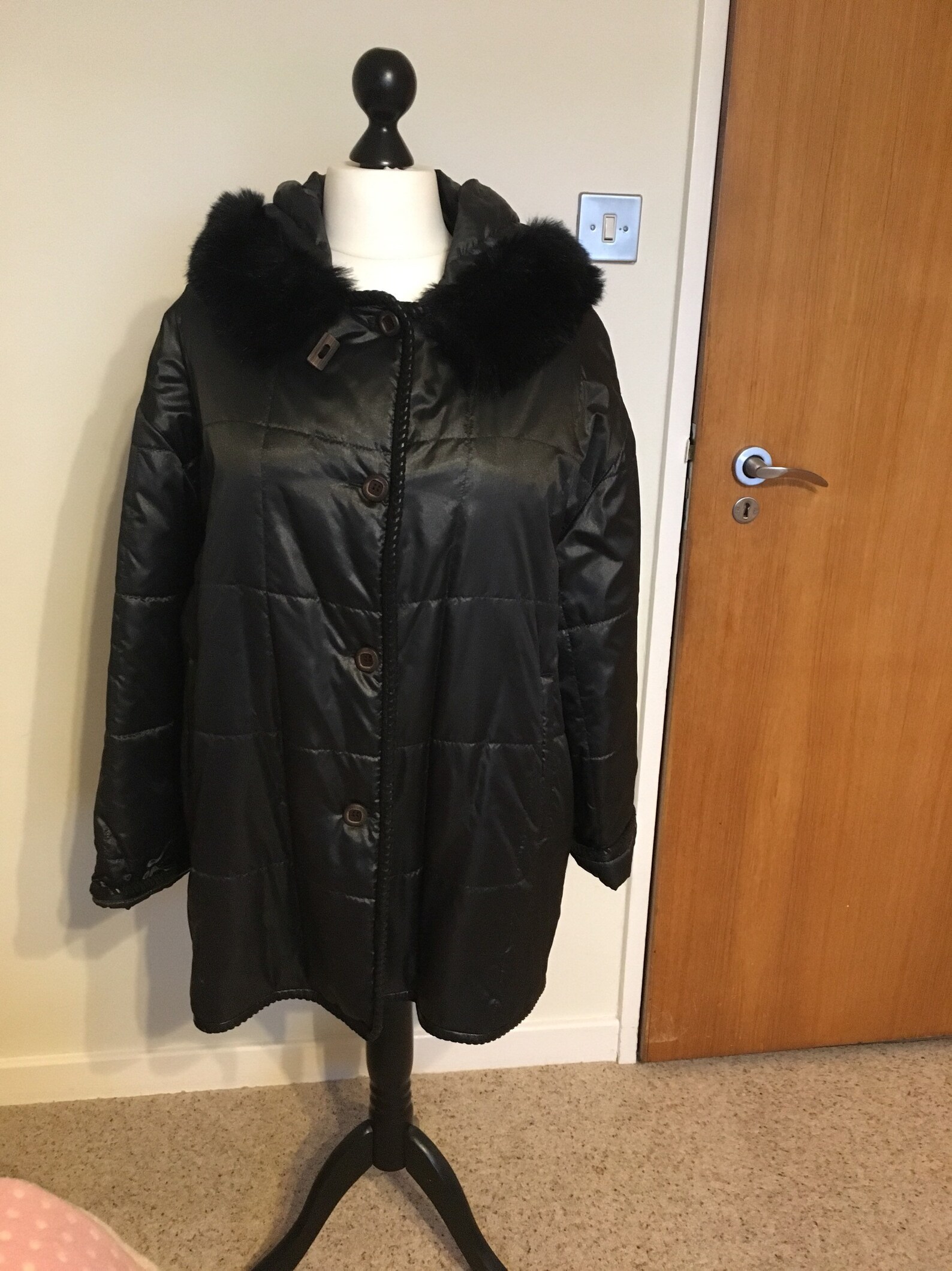 Black Jaeger coat with hood Etsy