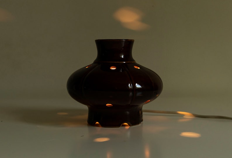 Small oriental ceramic table lamp / ambient lamp image 7