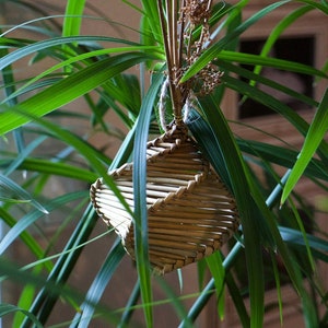 Set of 3 Christmas decorations, tree ball, wickerwork, woven rush,