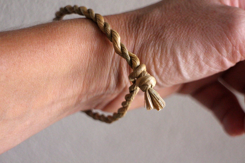 Bracelet primitif cordé en massette grand choix de taille image 2