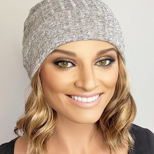 Lightweight beanie with soft short wave hair attached
