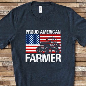 Proud American Farmer Shirt Farming Tractor T Shirt Great for Birthday Christmas or Father&#39;s Day Gifts for Dad or Grandfather