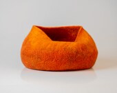 Pumpkin Orange Cad Cave Halloween home decor High quality Natural Wool Felted Cat House, Pet bed, Cat Furniture