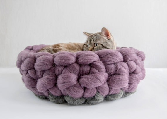 chunky cat bed