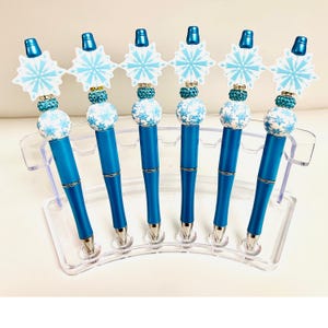 Handmade Snowflake Pen: Holiday Office Gift