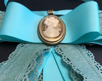 Bow Brooch - Aqua Vintage