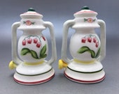 Lantern Salt and Pepper Shakers-Novelty-Mid Century-Kerosene Lantern-Flower-Floral-Camping Light-Lamp-Hand Painted