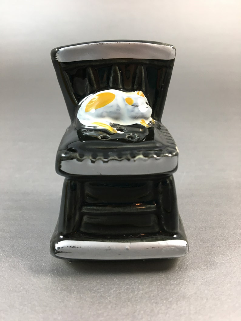 Cozy Kittens Salt and Pepper Shakers-Vintage-Hand Painted-1950s-Rocking Chair-Fireplace-Cats-Mid Century-Enesco-Made in Japan-Cat Lover