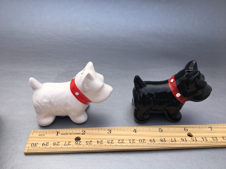 Scotties with White Basket Salt and Pepper Shakers-Ceramic-Vintage-Collectible-Dogs-White Basket-Red Bows-Made in Korea-Scotties in Basket